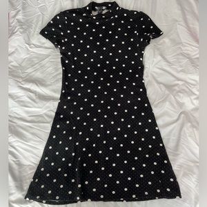 Forever 21 Slim Fit Polka Dot Mock Neck Dress